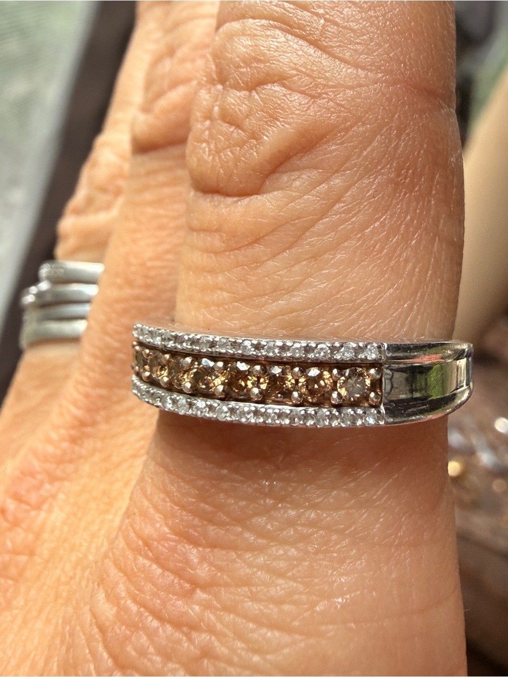 Champagne & White Diamond-Accent Pavé Band Mens or Women’s Ring Sz10 - Picture 16 of 16